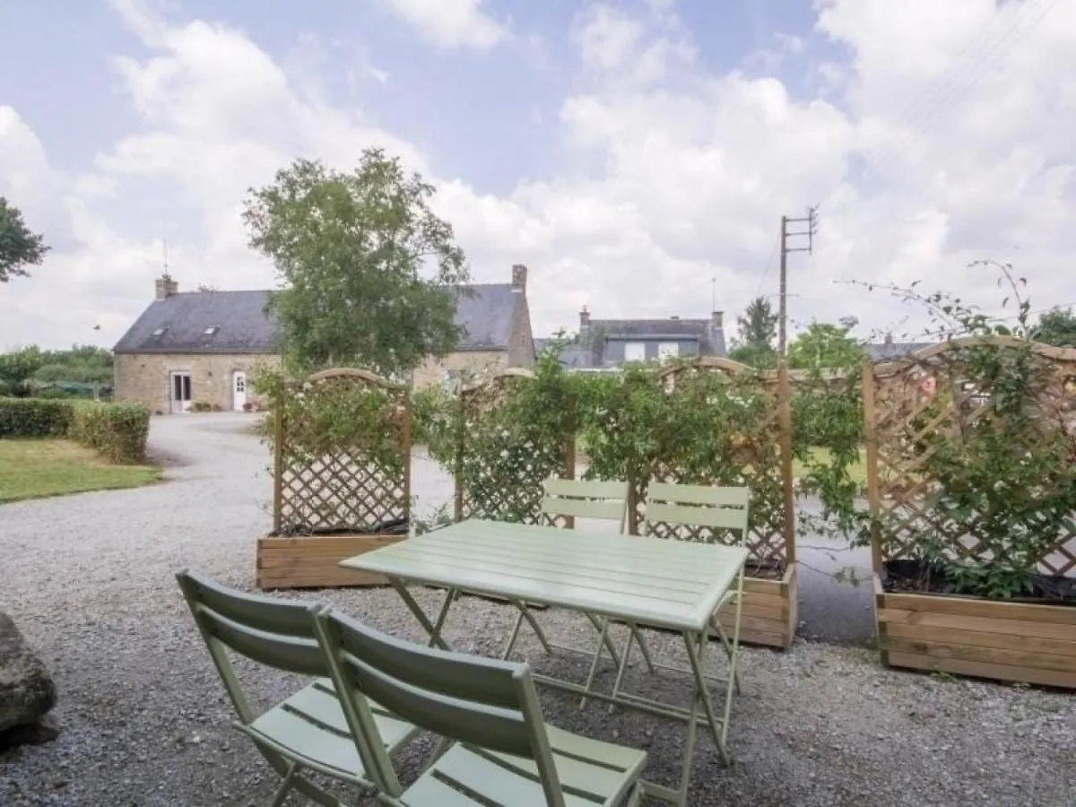 Gite Plougoumelen, 2 Pieces, 2 Personnes - Fr-1-378-928 Holiday home